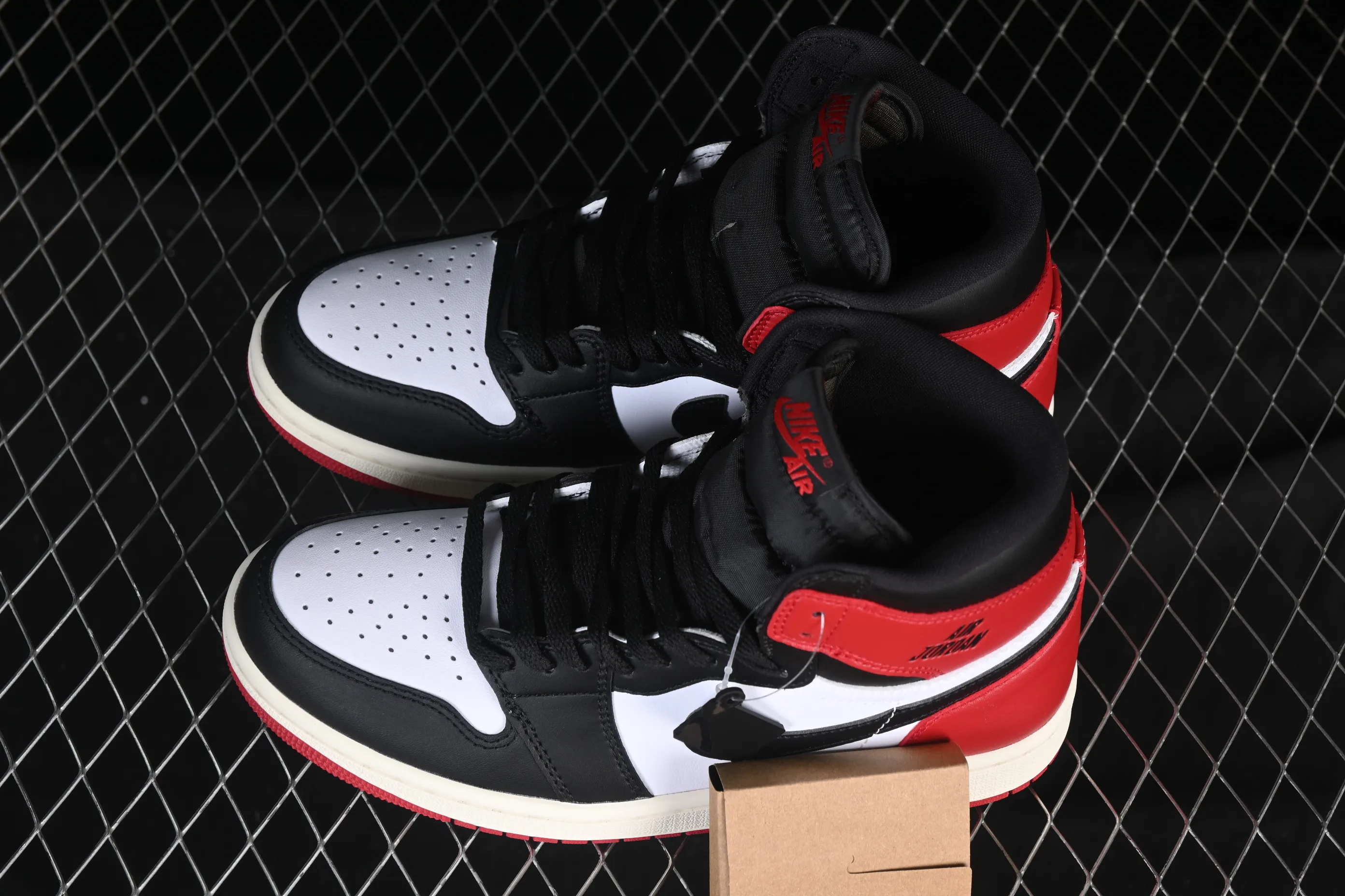 All categories Air Jordan Jordan series basketball shoes Air Jordan 1 High Air Jordan 1 High OG "Black Toe Reimagined" AJ1 Joe 1 new black toe DZ5485-106